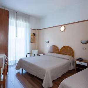 Britannia 3*, Rimini Italien